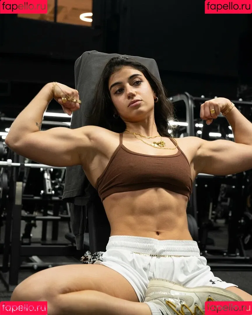 Sara Saffari / sara_saffari / sarasaffari__ Onlyfans Photo Gallery 