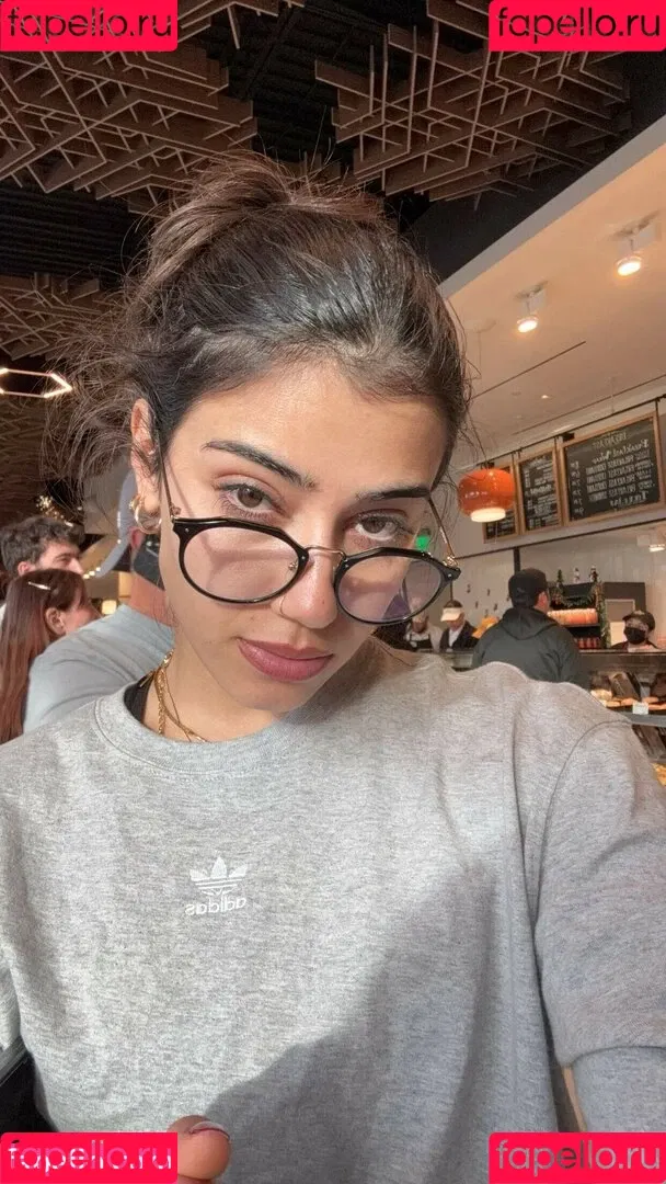 Sara Saffari / sara_saffari / sarasaffari__ Onlyfans Photo Gallery 
