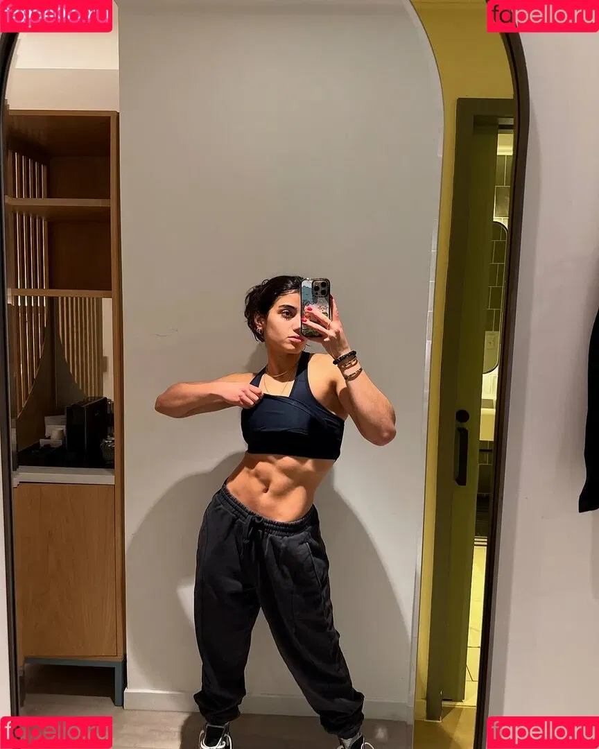 Sara Saffari / sara_saffari / sarasaffari__ Onlyfans Photo Gallery 