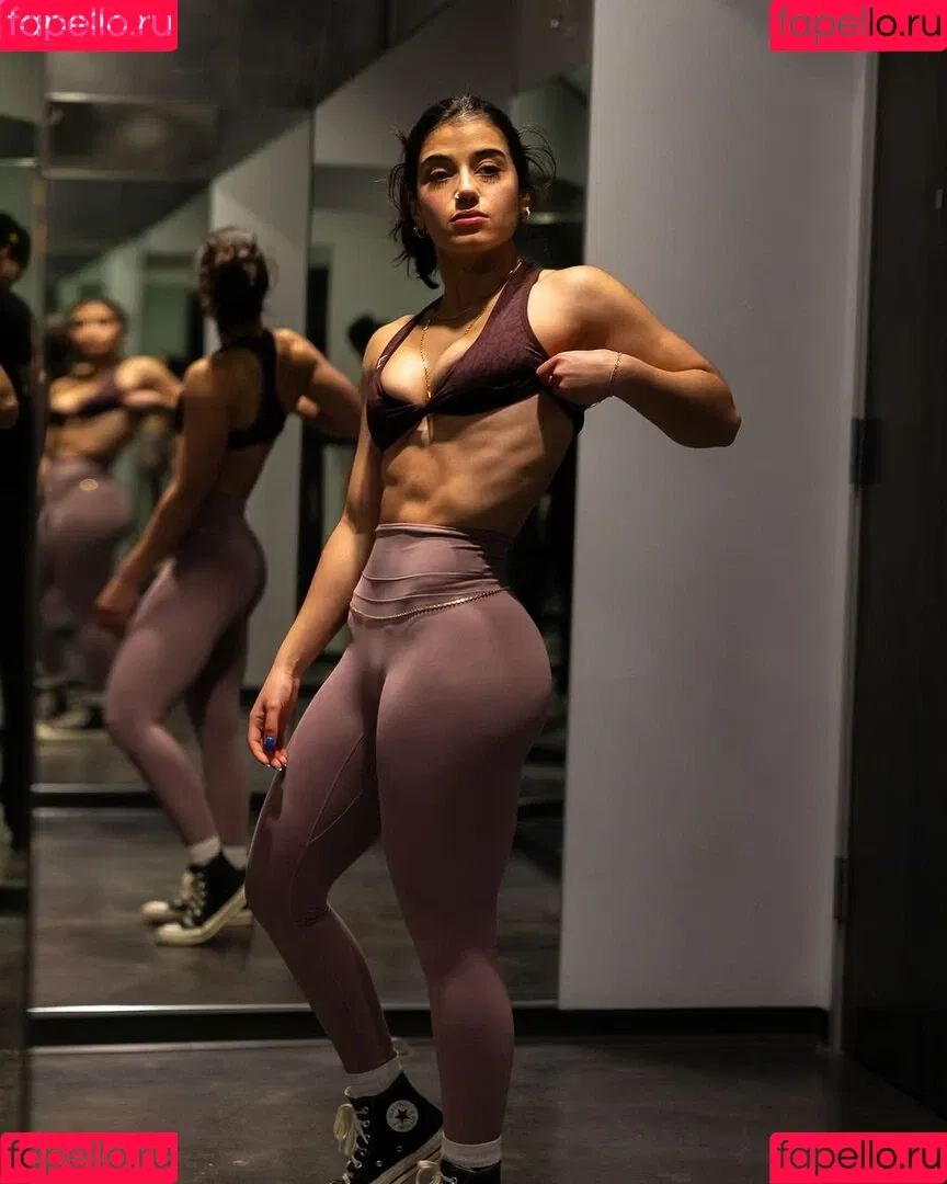 Sara Saffari / sara_saffari / sarasaffari__ Onlyfans Photo Gallery 