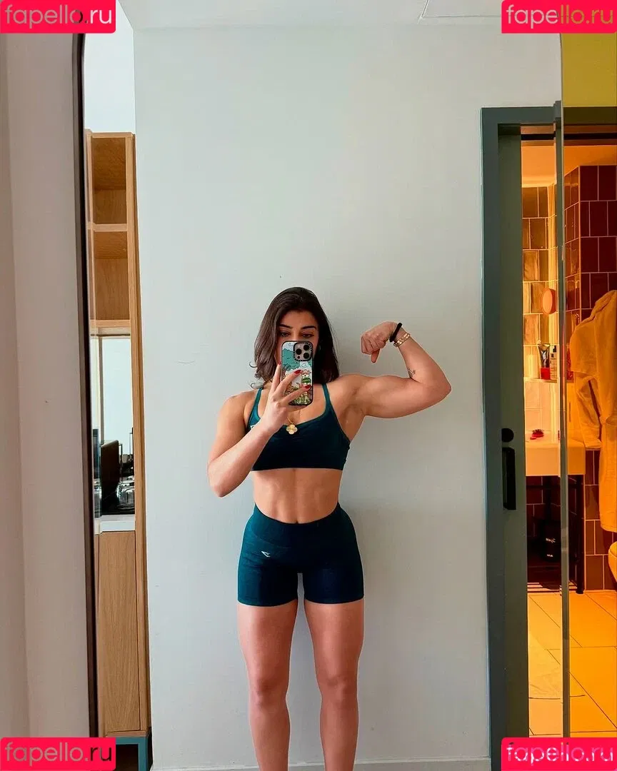 Sara Saffari / sara_saffari / sarasaffari__ Onlyfans Photo Gallery 