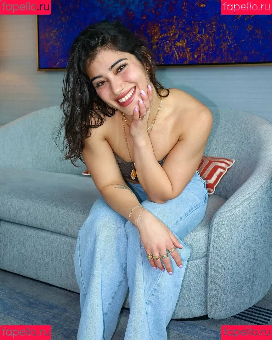 Sara Saffari / sara_saffari / sarasaffari__ Onlyfans Photo Gallery 