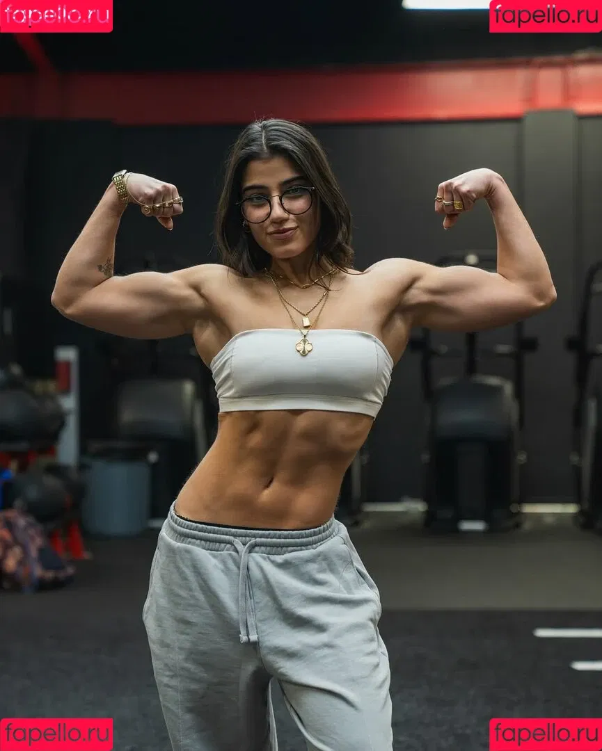 Sara Saffari / sara_saffari / sarasaffari__ Onlyfans Photo Gallery 