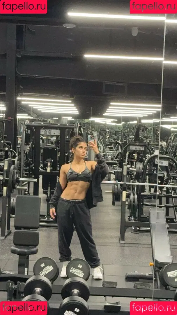 Sara Saffari / sara_saffari / sarasaffari__ Onlyfans Photo Gallery 
