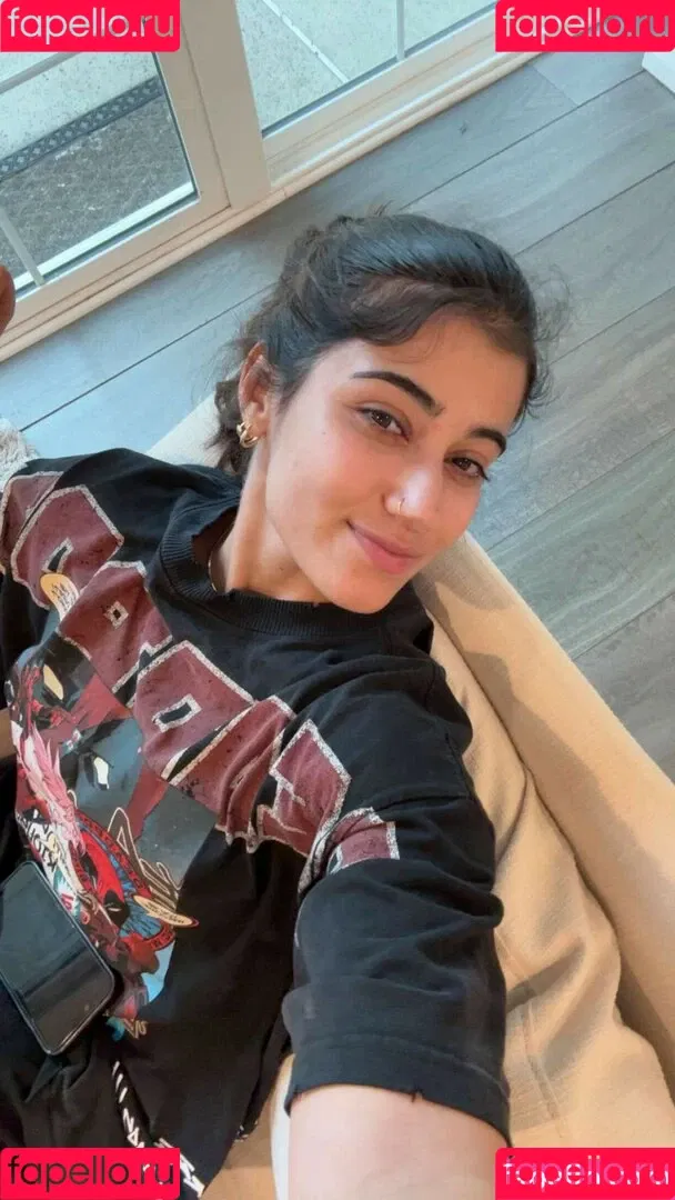 Sara Saffari / sara_saffari / sarasaffari__ Onlyfans Photo Gallery 