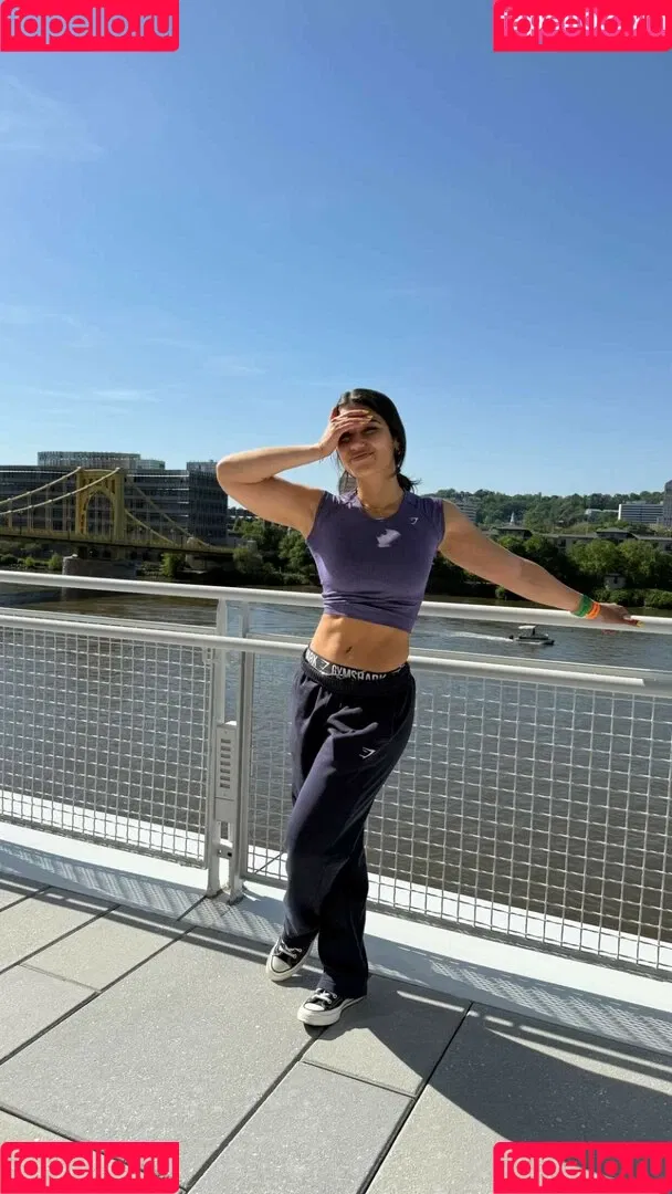 Sara Saffari / sara_saffari / sarasaffari__ Onlyfans Photo Gallery 