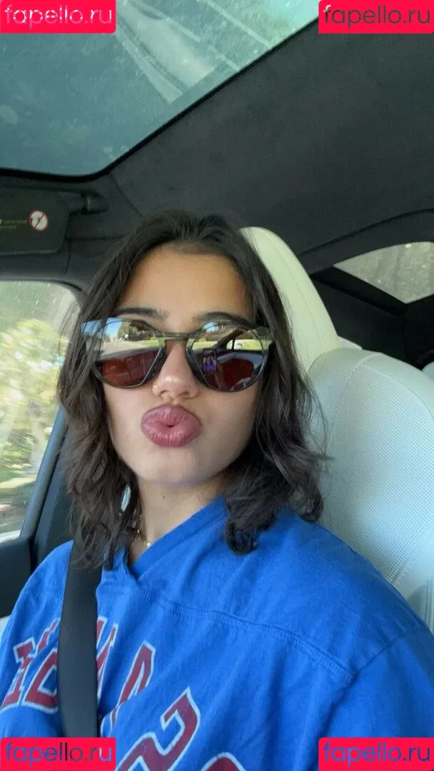 Sara Saffari / sara_saffari / sarasaffari__ Onlyfans Photo Gallery 