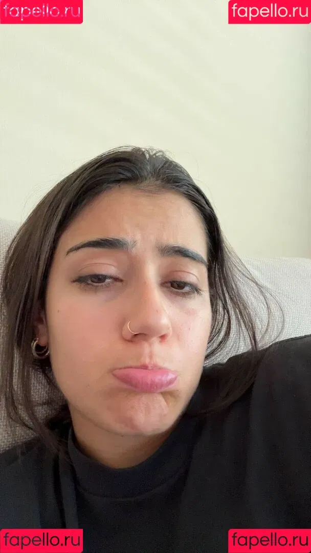 Sara Saffari / sara_saffari / sarasaffari__ Onlyfans Photo Gallery 