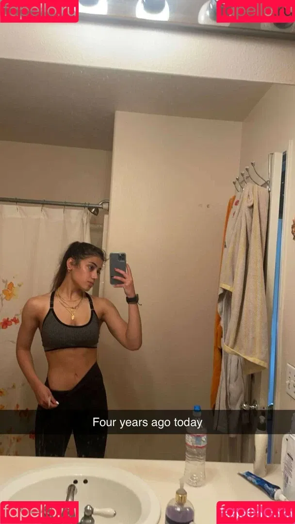 Sara Saffari / sara_saffari / sarasaffari__ Onlyfans Photo Gallery 