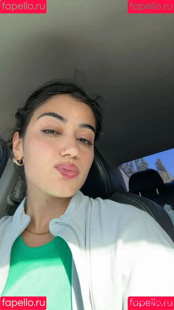 Sara Saffari / sara_saffari / sarasaffari__ Onlyfans Photo Gallery 