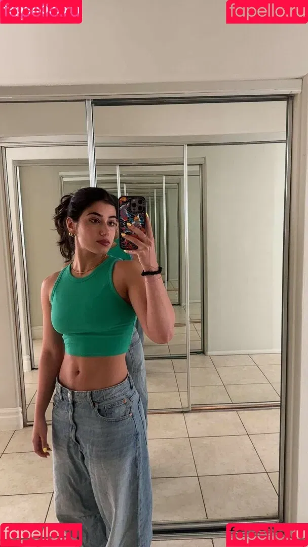 Sara Saffari / sara_saffari / sarasaffari__ Onlyfans Photo Gallery 