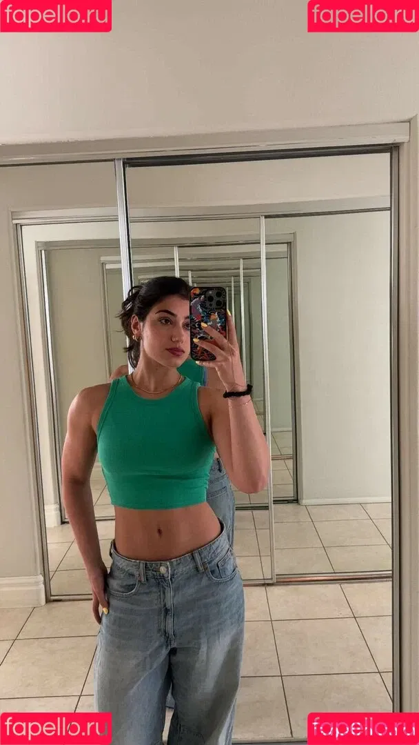 Sara Saffari / sara_saffari / sarasaffari__ Onlyfans Photo Gallery 