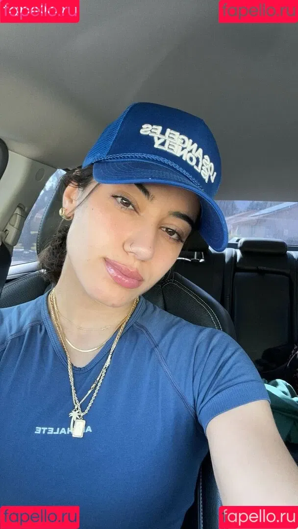 Sara Saffari / sara_saffari / sarasaffari__ Onlyfans Photo Gallery 