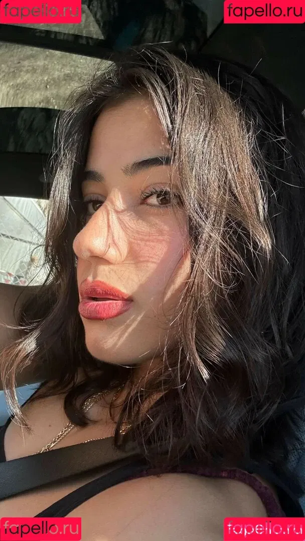 Sara Saffari / sara_saffari / sarasaffari__ Onlyfans Photo Gallery 