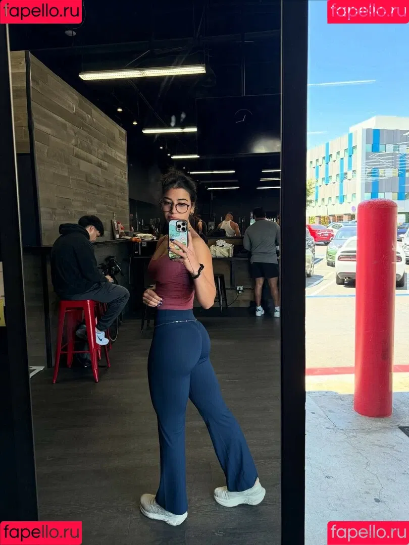 Sara Saffari / sara_saffari / sarasaffari__ Onlyfans Photo Gallery 