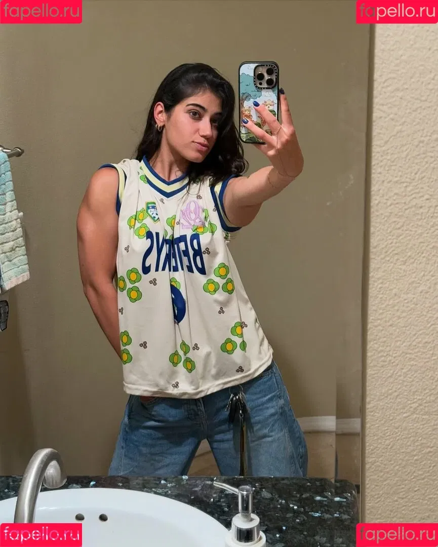 Sara Saffari / sara_saffari / sarasaffari__ Onlyfans Photo Gallery 