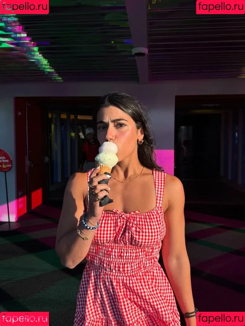 Sara Saffari / sara_saffari / sarasaffari__ Onlyfans Photo Gallery 