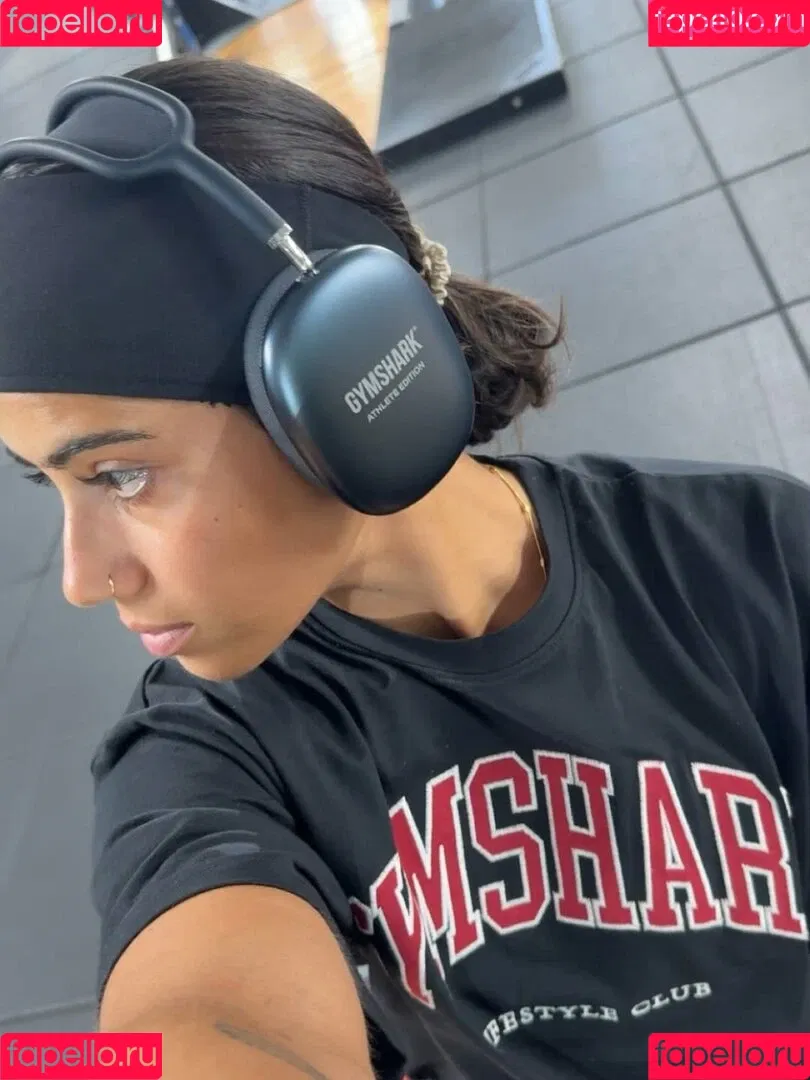 Sara Saffari / sara_saffari / sarasaffari__ Onlyfans Photo Gallery 