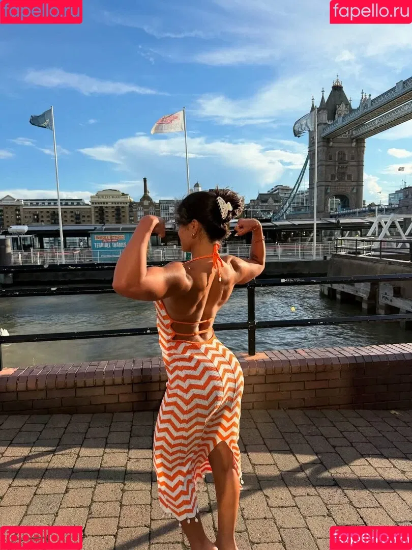 Sara Saffari / sara_saffari / sarasaffari__ Onlyfans Photo Gallery 