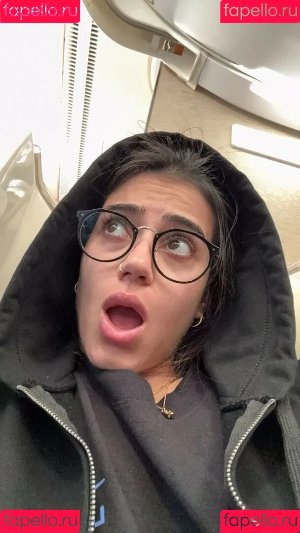 Sara Saffari / sara_saffari / sarasaffari__ Onlyfans Photo Gallery 