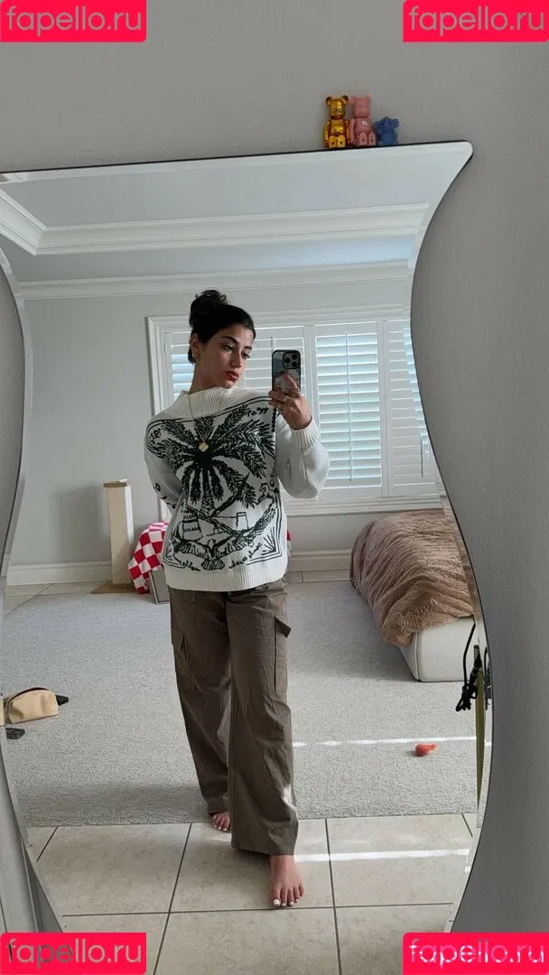 Sara Saffari / sara_saffari / sarasaffari__ Onlyfans Photo Gallery 