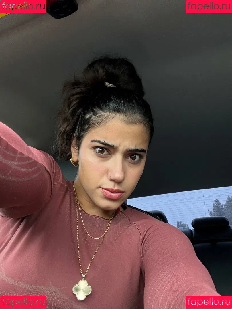 Sara Saffari / sara_saffari / sarasaffari__ Onlyfans Photo Gallery 