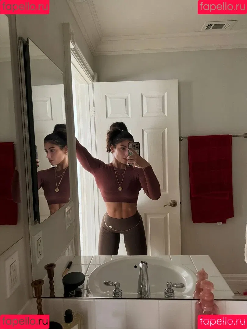 Sara Saffari / sara_saffari / sarasaffari__ Onlyfans Photo Gallery 