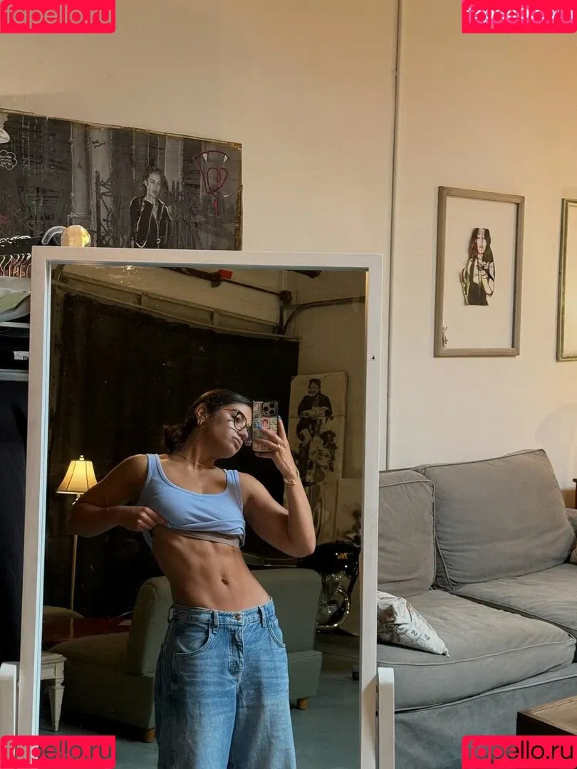 Sara Saffari / sara_saffari / sarasaffari__ Onlyfans Photo Gallery 