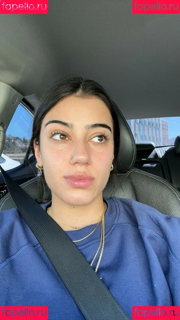 Sara Saffari / sara_saffari / sarasaffari__ Onlyfans Photo Gallery 