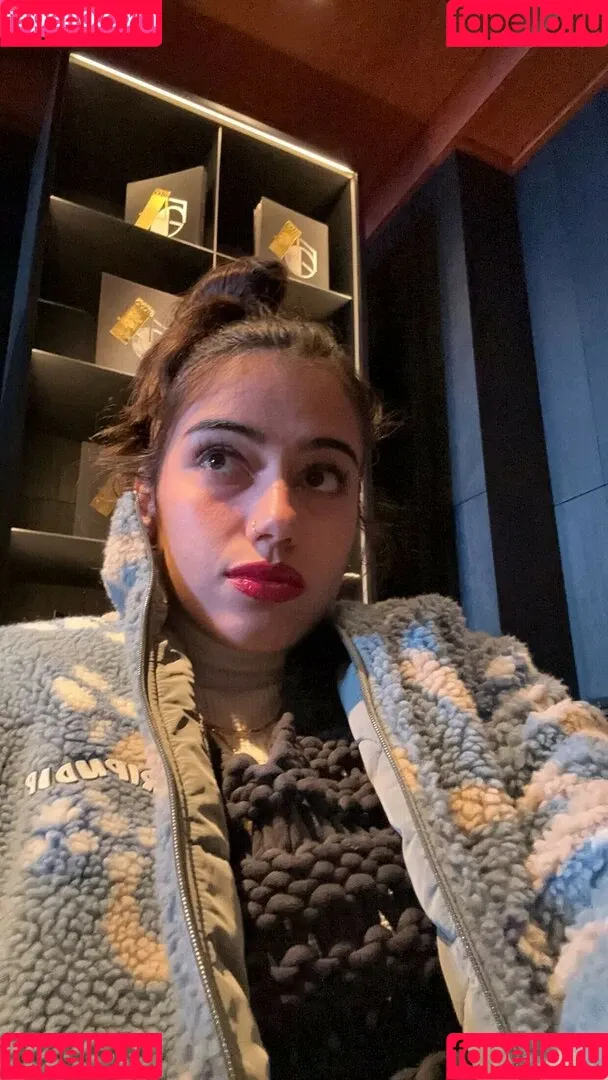 Sara Saffari / sara_saffari / sarasaffari__ Onlyfans Photo Gallery 