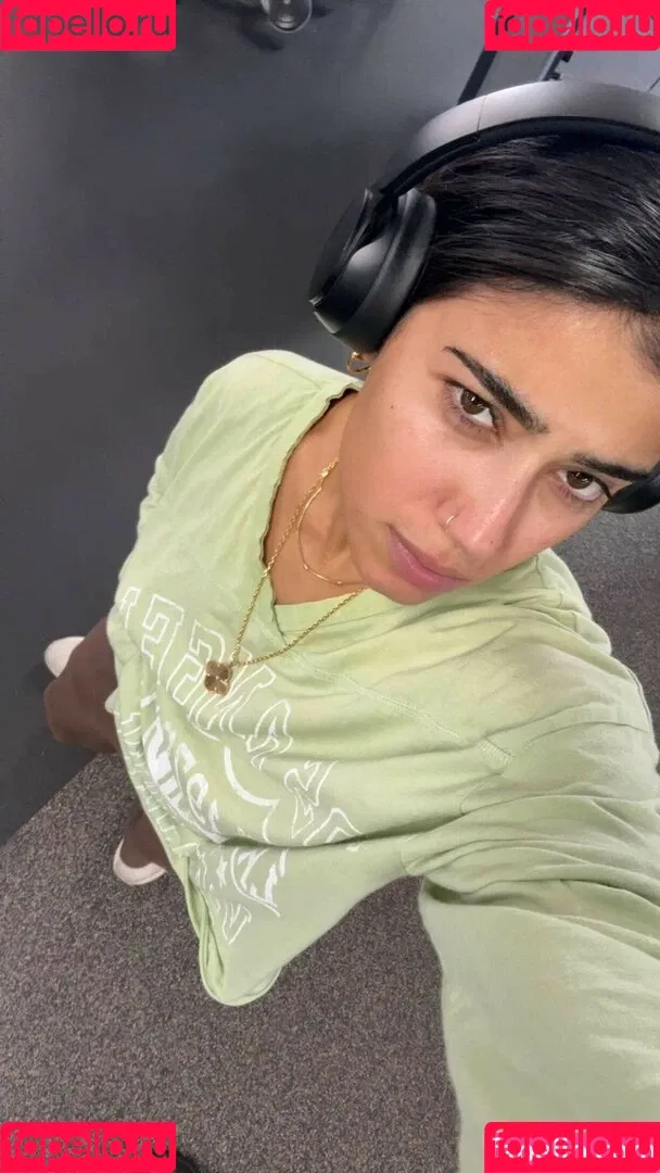 Sara Saffari / sara_saffari / sarasaffari__ Onlyfans Photo Gallery 