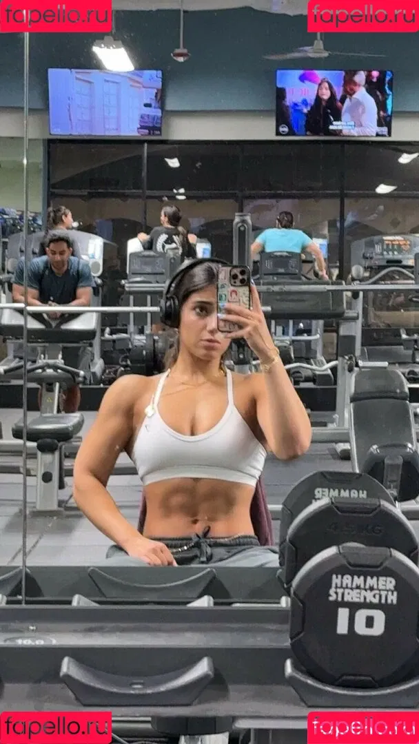 Sara Saffari / sara_saffari / sarasaffari__ Onlyfans Photo Gallery 