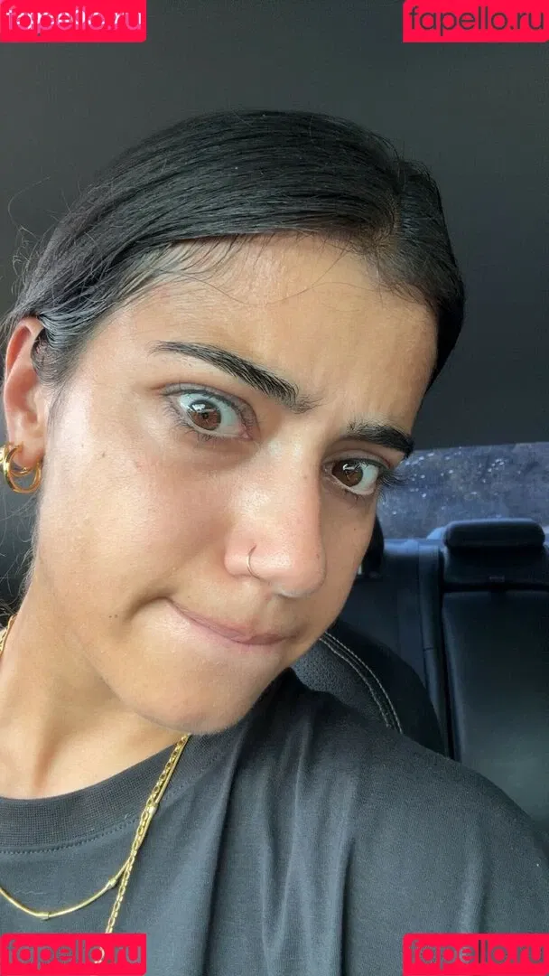 Sara Saffari / sara_saffari / sarasaffari__ Onlyfans Photo Gallery 