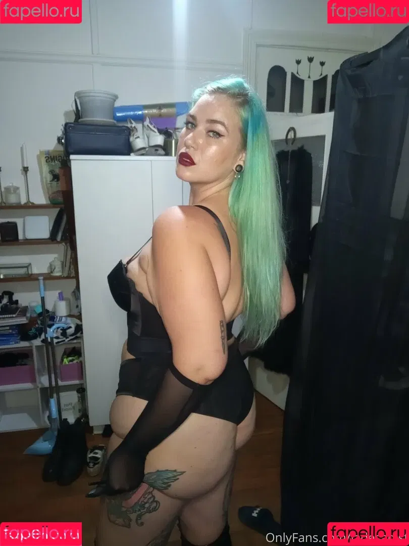 jadesadist Onlyfans Photo Gallery 