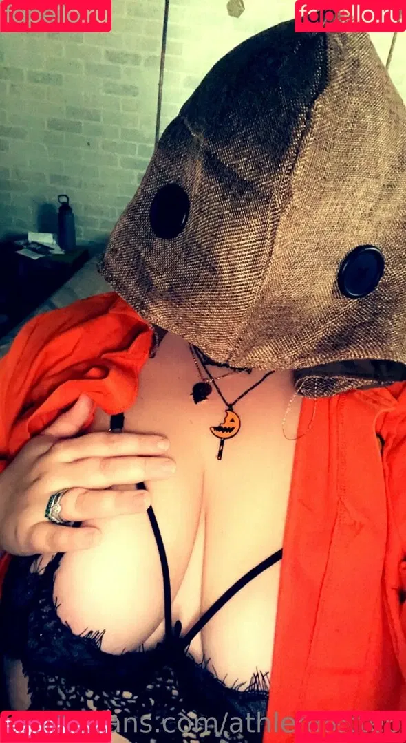 _shesagoaldigger_ / athlennette6 Onlyfans Photo Gallery 
