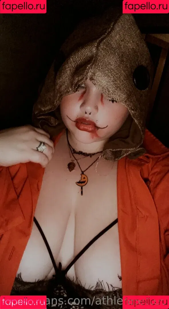 _shesagoaldigger_ / athlennette6 Onlyfans Photo Gallery 