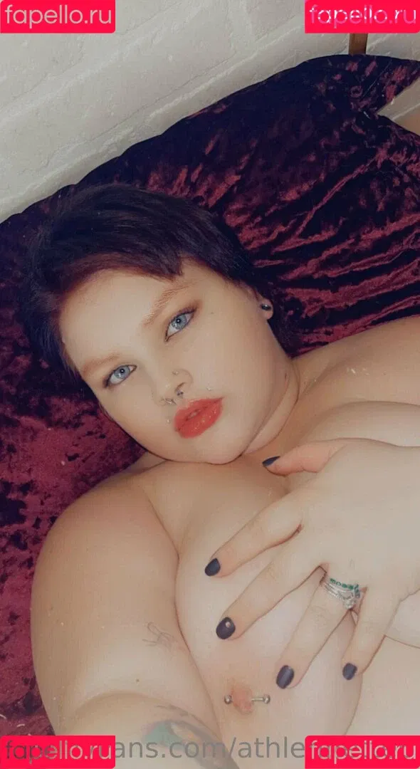 _shesagoaldigger_ / athlennette6 Onlyfans Photo Gallery 