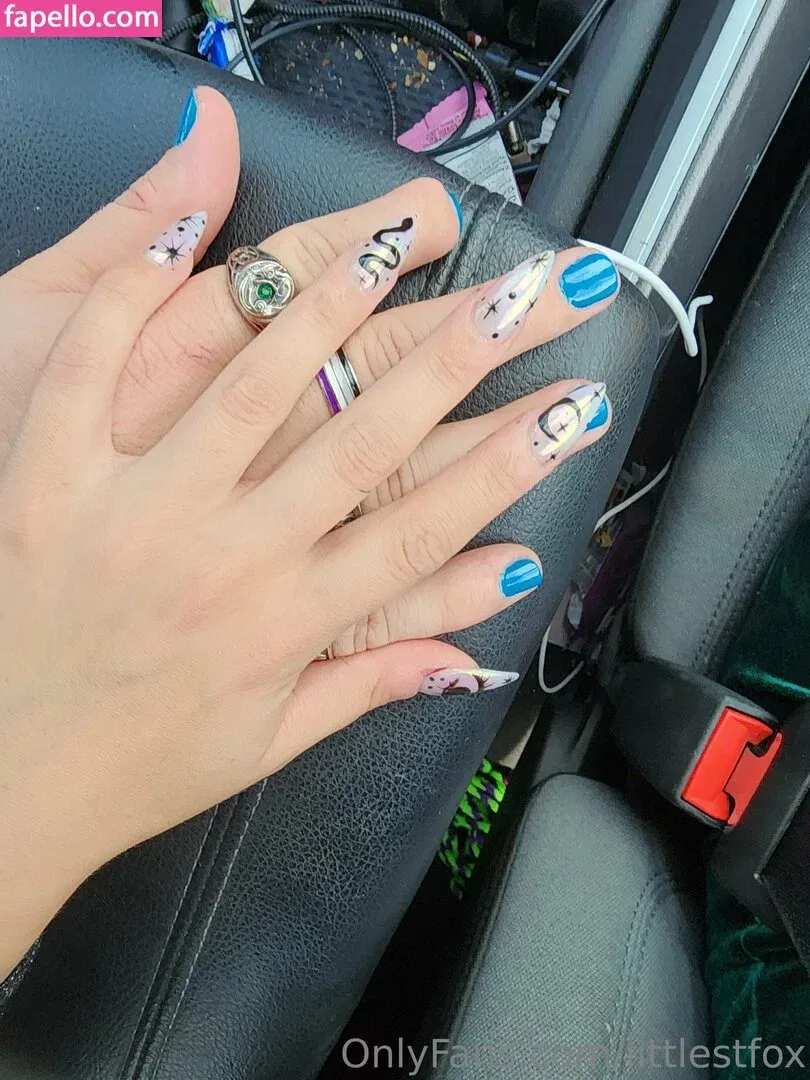 littlefoxstl / littlestfox Onlyfans Photo Gallery 