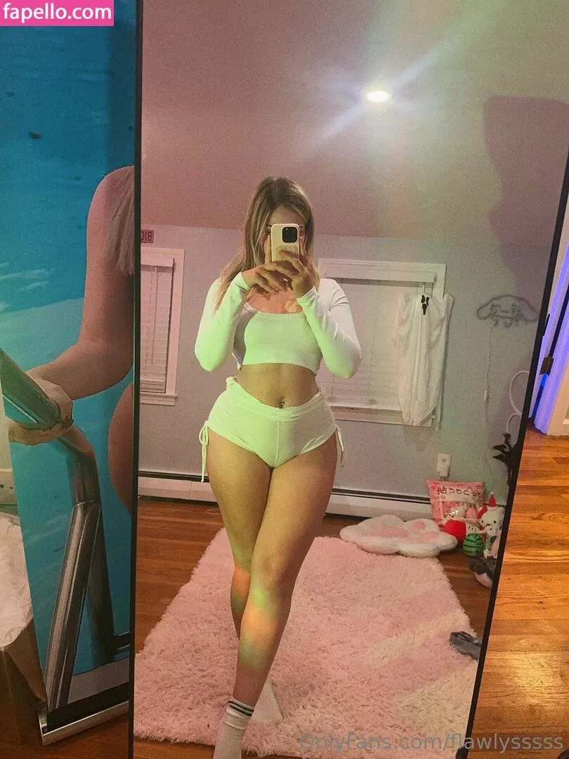 Alyssa / Flawlysssss / flawlysssss_ Onlyfans Photo Gallery 