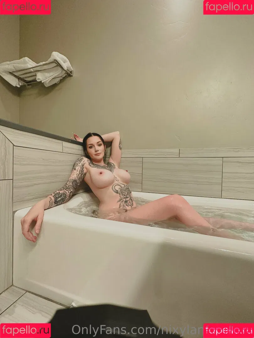 Nixy / eviloldsovl 🦇 / evilsovl / nicole / nixylandofficial Onlyfans Photo Gallery 