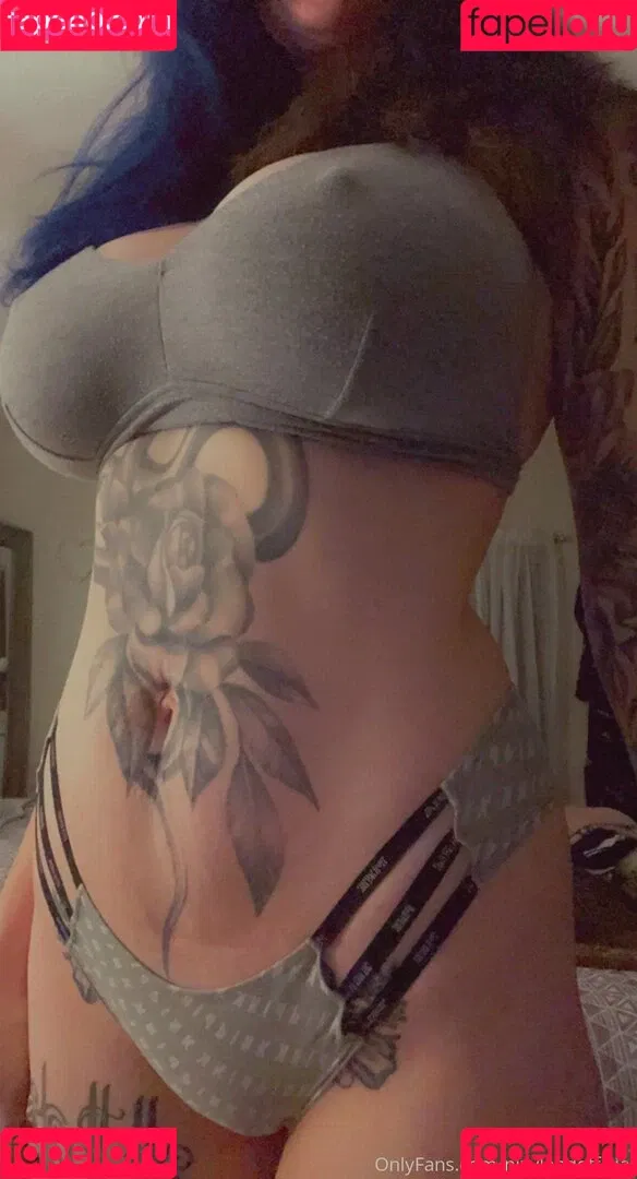 Nixy / eviloldsovl 🦇 / evilsovl / nicole / nixylandofficial Onlyfans Photo Gallery 