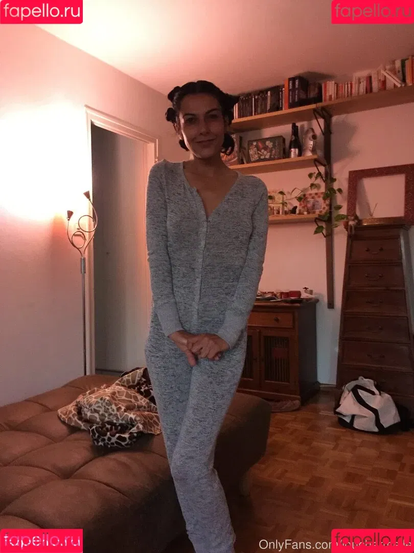 LCharmelle / Lou Charmelle / loucharmelle / loucharmelle.official Onlyfans Photo Gallery 