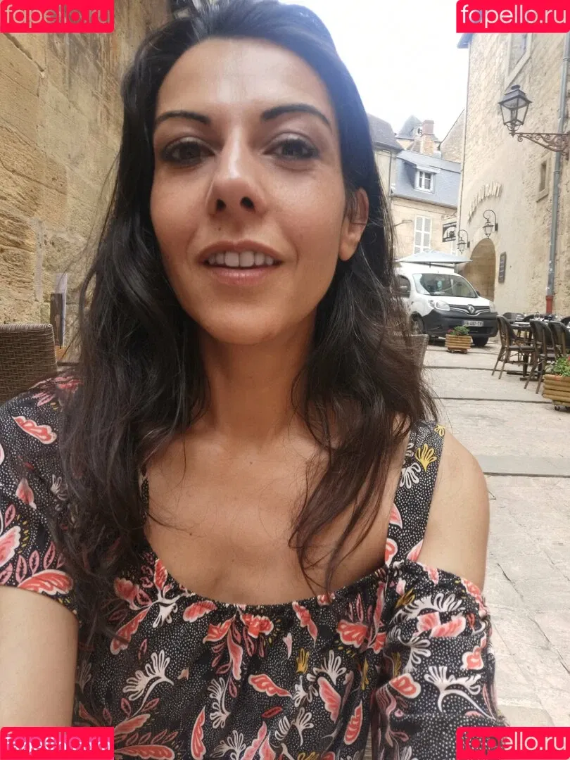 LCharmelle / Lou Charmelle / loucharmelle / loucharmelle.official Onlyfans Photo Gallery 