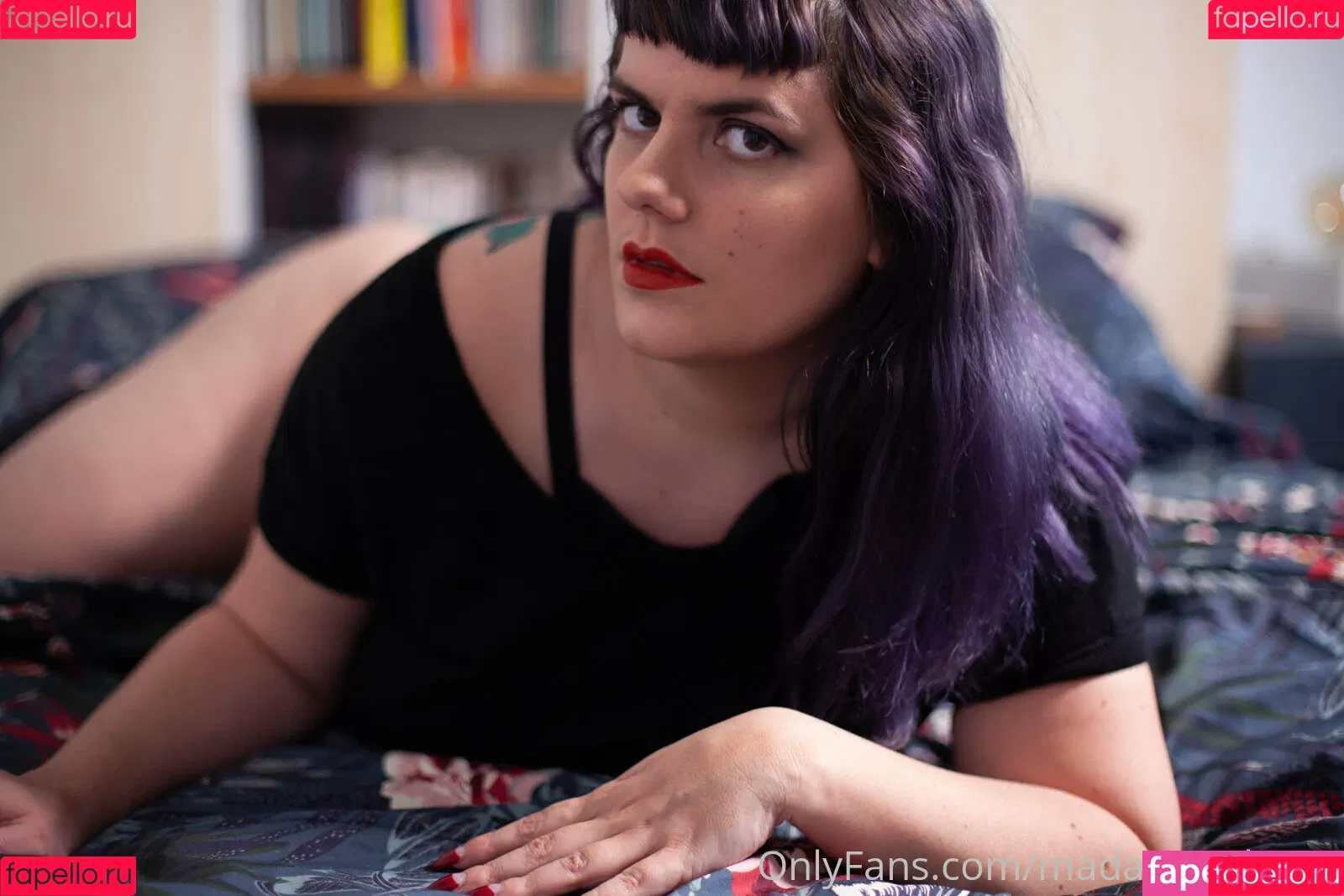madame_cherie / madmoisellecherie Onlyfans Photo Gallery 