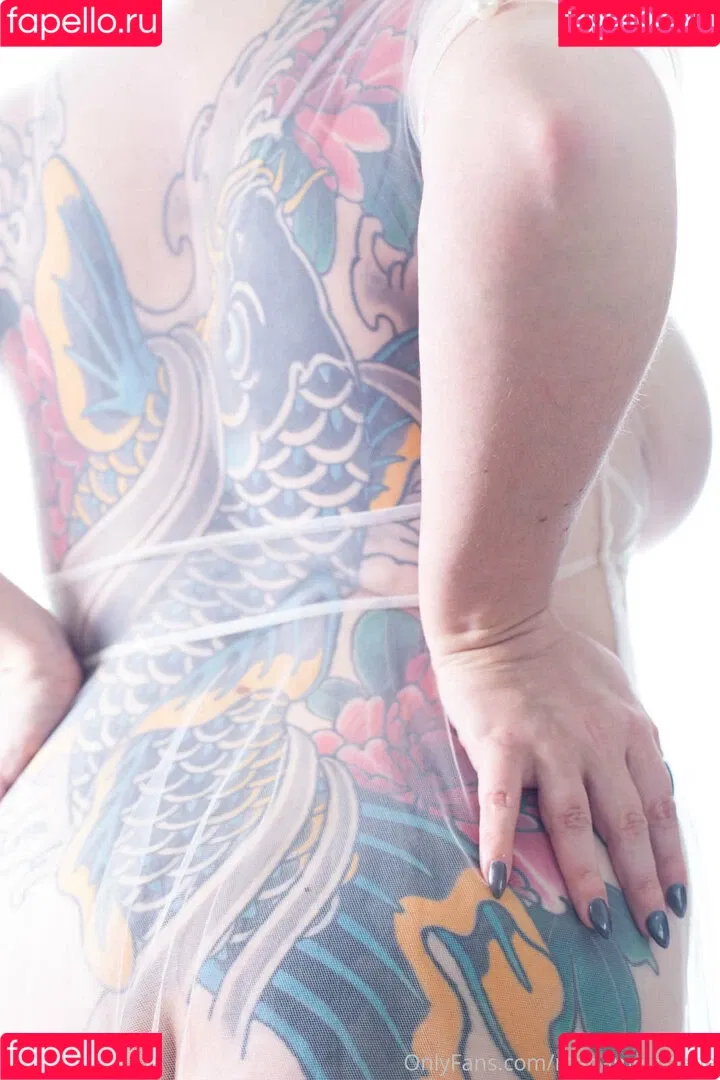 madame_cherie / madmoisellecherie Onlyfans Photo Gallery 