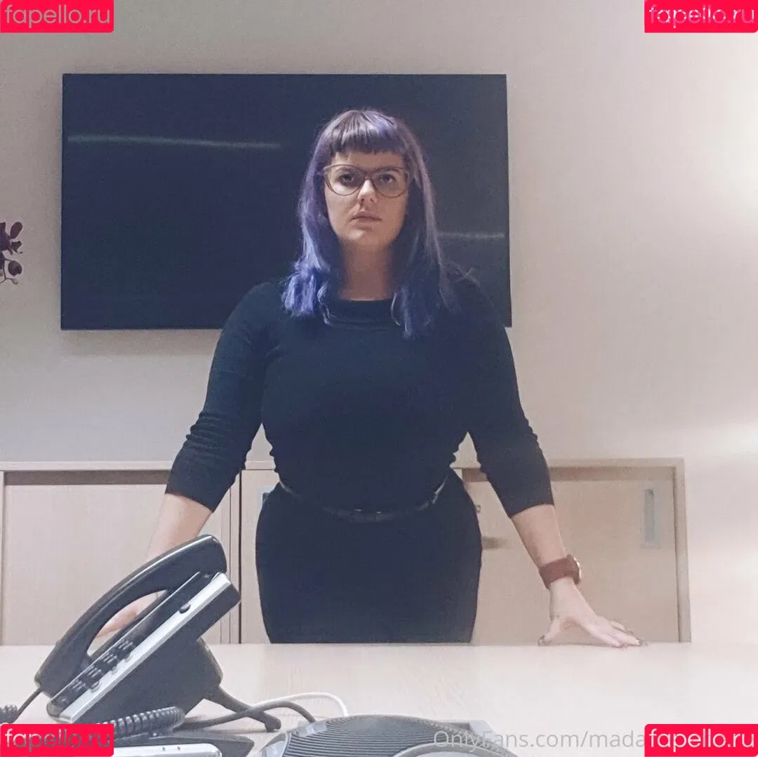 madame_cherie / madmoisellecherie Onlyfans Photo Gallery 