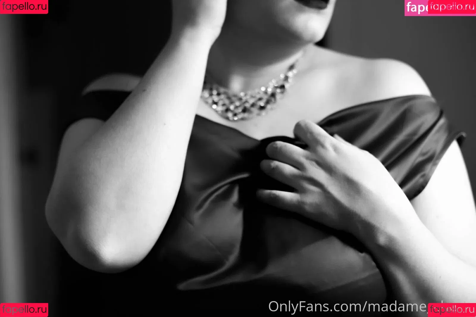 madame_cherie / madmoisellecherie Onlyfans Photo Gallery 