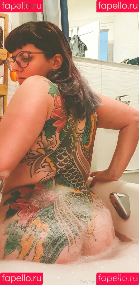 madame_cherie / madmoisellecherie Onlyfans Photo Gallery 