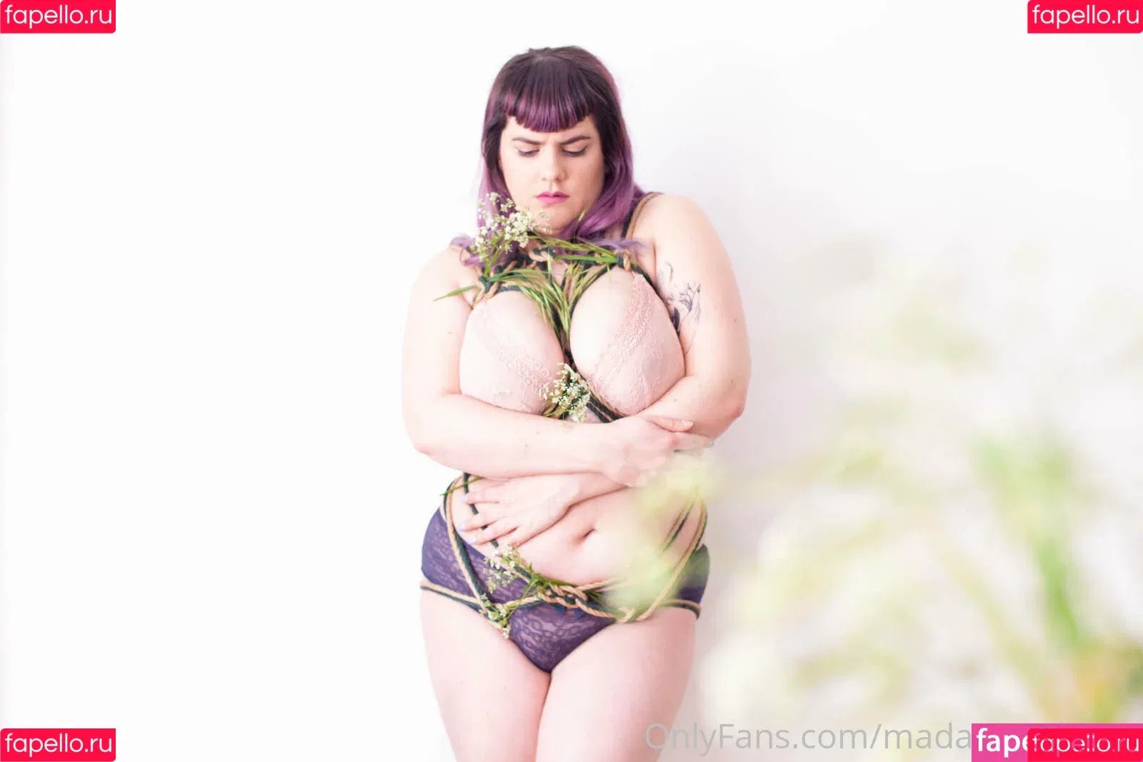 madame_cherie / madmoisellecherie Onlyfans Photo Gallery 