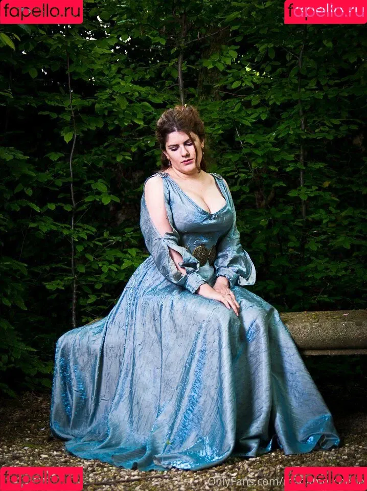 madame_cherie / madmoisellecherie Onlyfans Photo Gallery 